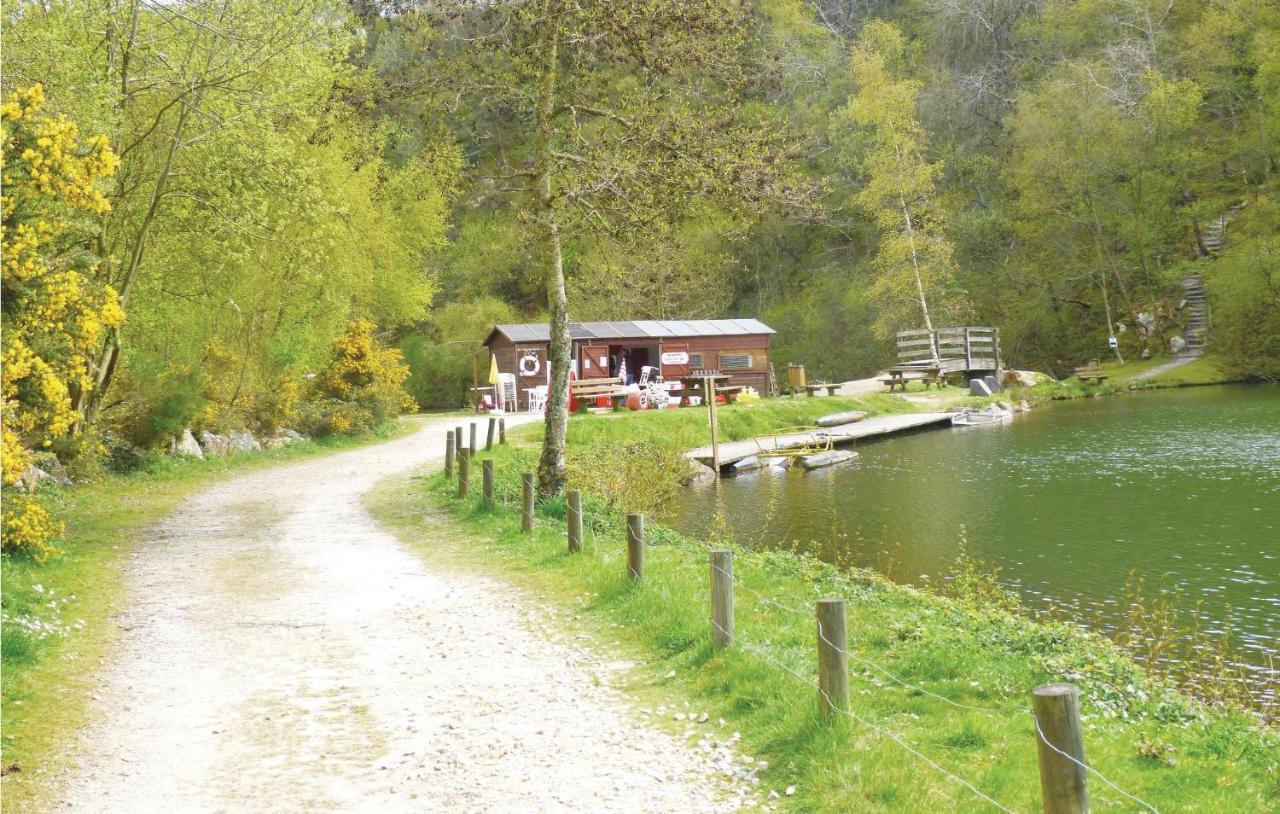 Holiday Home In Montsernelle Lithaire Buitenkant foto